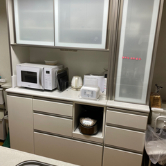 【食器棚セット（大型＋スリム）2点まとめ売りの画像