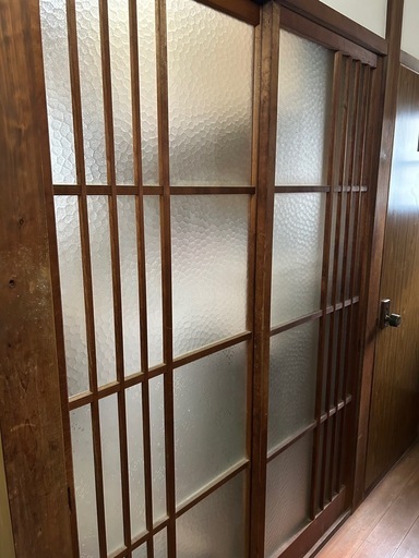 昭和レトロ ヴィンテージ　ガラス入り建具（木製引き戸）ガラス戸　和風
