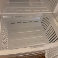 ハイアールHaier縦型冷凍庫132Lの画像