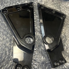 ゼファー1100  ピボットプレート黒の画像