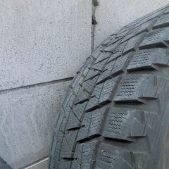スタッドレス　タイヤ235/55/18
の画像