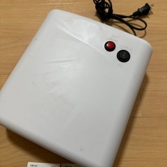 UVライト レジン液などはおまけの画像