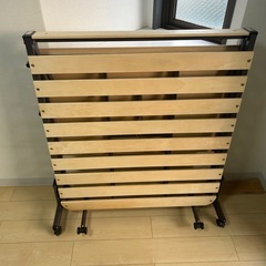 【お譲り先決定】折り畳みベッド　シングルの画像