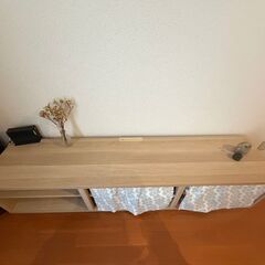 【4月中】IKEA/テレビボード（テレビ台）/幅：約180cm 奥行：約40cm 高さ：約39cm/枚方市の画像