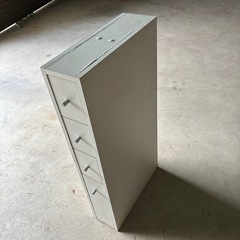 隙間収納の画像