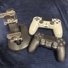 ☆PlayStation 4 （PS4）本体 CUH-2100B 1TB コントローラー2個 ソフト3本付特別セット☆の画像