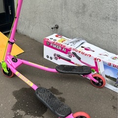 【箱説付】Y Flicker A1（フリッカー）｜子供用3輪キックボード ピンクの画像