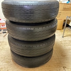 ２００系 ハイエース 純正 スチール タイヤ22年製 ブリヂストン エコピア195/80R15 LT ４本セット 北海道札幌
の画像