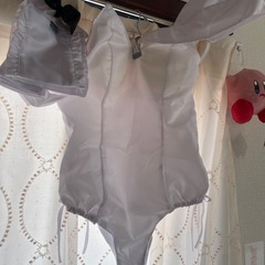 白いバニーコスプレセットの画像