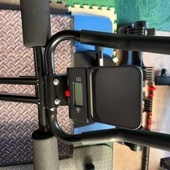 腹筋運動等に！フィットネスマシンの画像