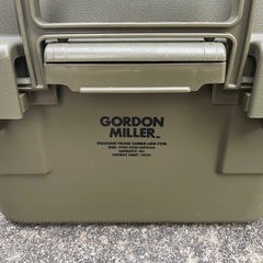 収納GORDON MILLERゴードンミラー スタッキングトランクカーゴロータイプ 40L OLIVE DRABの画像