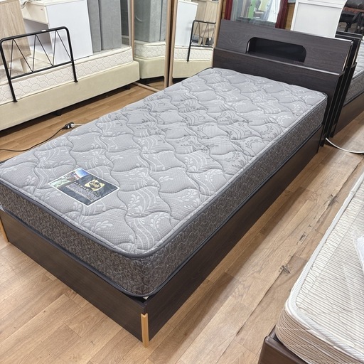 【?買取市場 柴田店】 I486 ? ジモティー限定価格！ 最高級！ Sealy 収納付きシングルベッド ⭐ クリーニング済