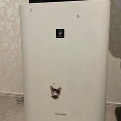 空気清浄機　　SHARP KC-E50-wの画像