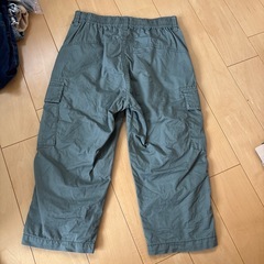 140サイズくらいの半ズボンの画像