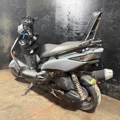 ★支払総額10.8万円★定休日なし！いつでも現車確認可能です！ ヤマハ シグナス3型 ガンメタ SE44J ４ストインジェクション！ 社外LEDヘッドライト！ アルミステップ！ 社外マフラー！ バックレスト！ 人気のシグナス3型！の画像