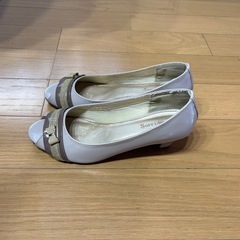【お値下げ可能‼️】靴、パンプスの画像