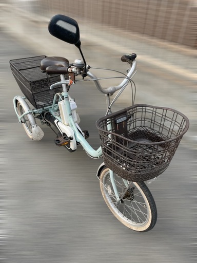 値下しました　
ブリヂストンのAssista電動アシスト自転車3輪