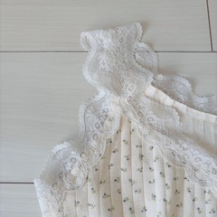 GRLキャミソール　花柄　レースの画像