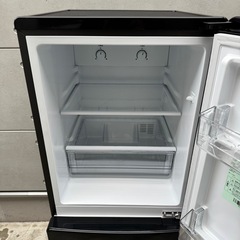 391⭐️2024年製美品セット★ハイアール冷蔵庫　コンフィ洗濯機　ブラック　黒　一人暮らしの画像