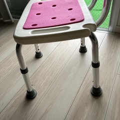 椅子  浴室でも使用可能の画像