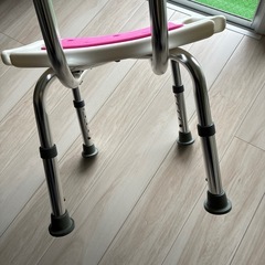 椅子  浴室でも使用可能の画像