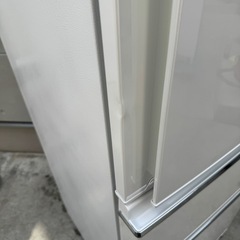 502⭐️送料取付無料★三菱　冷蔵庫　3ドア　右開き　大型　自動製氷　300L〜400L の画像