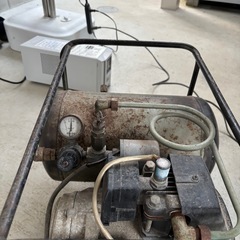 日立 BEBICON エアーコンプレッサーの画像