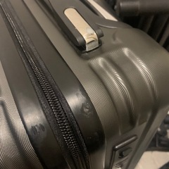 スーツケースの画像