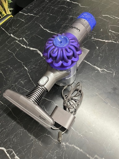 ダイソン コードレス掃除機 動作品 すぐ使えるセット（充電器付き）