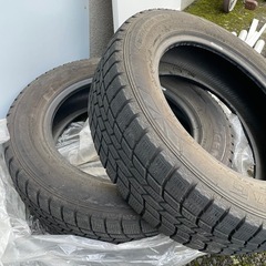 無料　スタッドレスタイヤ　2本　　175/65 R15 84Qの画像