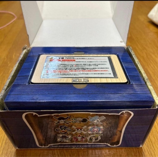 新品近いポータブルナビ「ワンピースカーナビ3D2Y」(CN-512TOP)