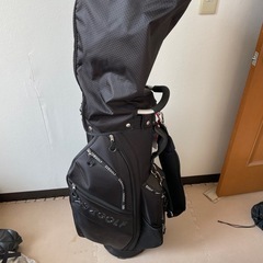23区ゴルフ結構綺麗です。キャディバッグゴルフバッグおまけ付き (やま 