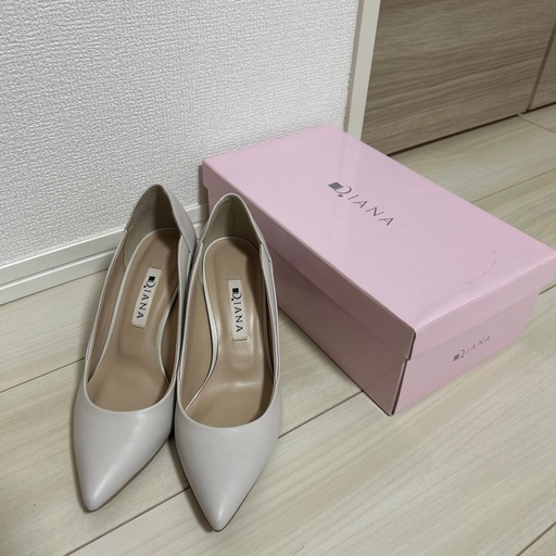 ダイアナ　パンプス　22cm　1回のみ使用　
