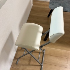 カウンター椅子の画像