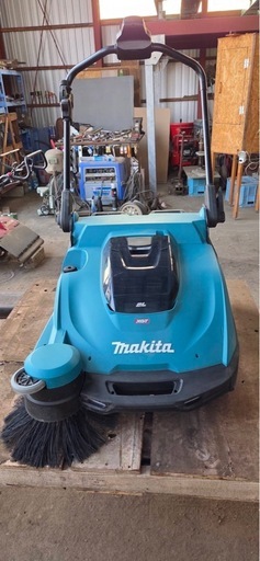 マキタ 充電式スイーパVS001G  　