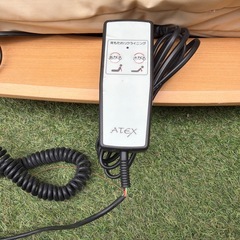 電動リクライニング折りたたみベッド キャスター付 介護ベッド動作確認済の画像