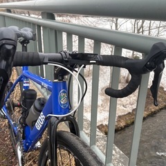 GIOS PURE 2022アルミグラベルロードバイクDISCの画像