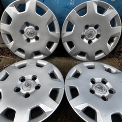 トヨタ ヴォクシー・ノア70 純正ホイールキャップ 15インチ 4枚セット エスクァイアにも！ の画像