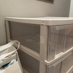 まだまだ使える3段収納棚の画像