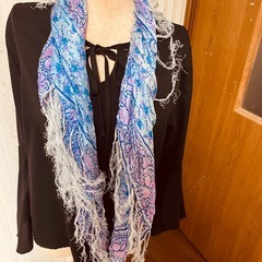 グラデーションスカーフ
の画像