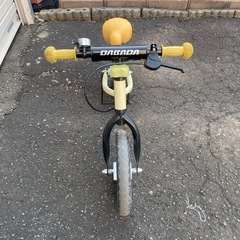 【左ブレーキ付き】キックバイクの画像