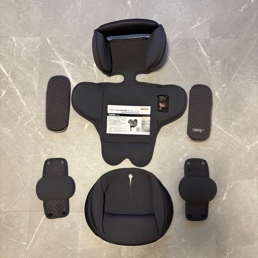 Apricaフラディア グロウ ISOFIX 360°セーフティー プレミアム シルバーパール