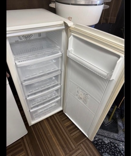 三菱 冷凍庫 122L MF-U12E-W 大容量ストッカー 業務用にもおすすめ 