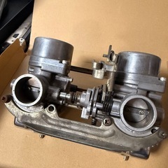 cb250t キャブレターの画像