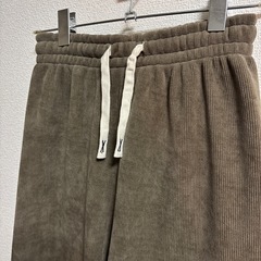 【ほぼ未使用】裏起毛 コーデュロイパンツ Brown  Mサイズの画像