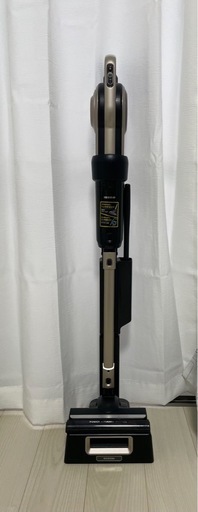 アイリスオーヤマ　コード式スティック掃除機　使用期間２ヶ月