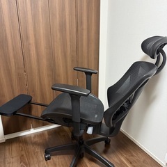 ニトリ　リクライニングワークチェア　フォリスト　ブラックの画像
