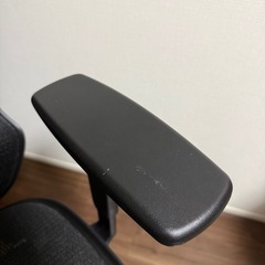 ニトリ　リクライニングワークチェア　フォリスト　ブラックの画像