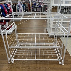 リユースのサカイ東金店　システムハンガーラック（下段ワゴン付き）＊左前上部キャップなし　ＴＪ18400の画像