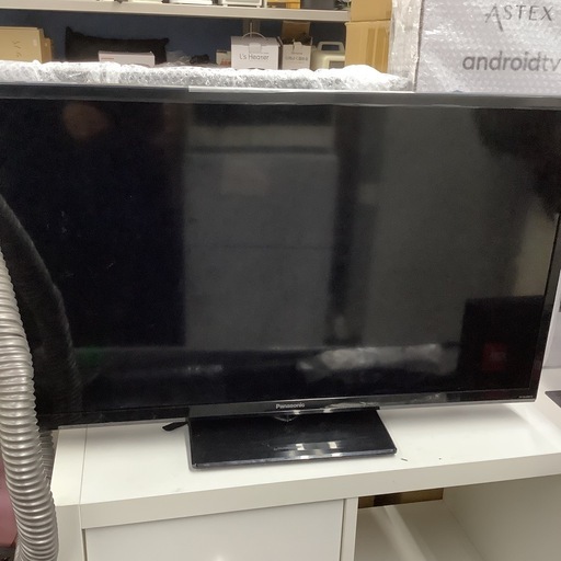 Panasonic パナソニック　液晶テレビ　TH-32J300 2025年製